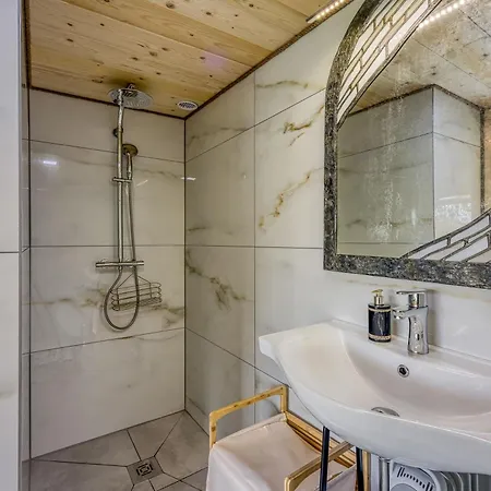 Luxury Glamping House Pia - Happy